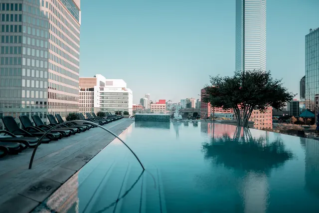 The Skyline Pool — 4